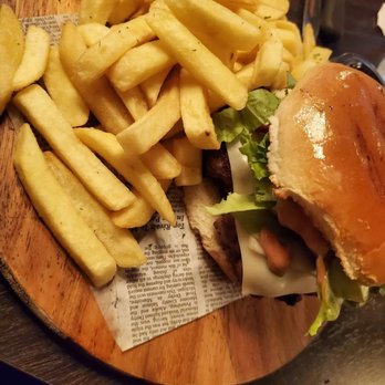 Mixto - Burger and Fries La Titina - Caribbean Near Me - San Sebastián, Puerto Rico