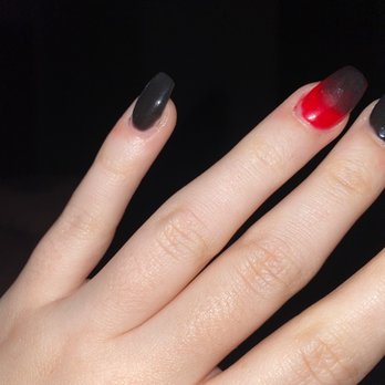 Nailganic - You can tell on my pinky that there isn't any dipping powder on the sides. - Nail Salons Near Me - Glendale, Arizona Nailganic - You can tell on my pinky that there isn't any dipping powder on the sides. - Nail Salons Near Me - Glendale, Arizona
