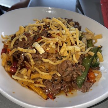 The District Tap - Steak Stir Fry - Sports Bars Near Me - Indianapolis, Indiana