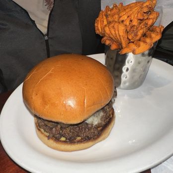 Cheddar's Scratch Kitchen - Mushroom Burger with Sweet Potato Fries - American Near Me - Aurora, Colorado
