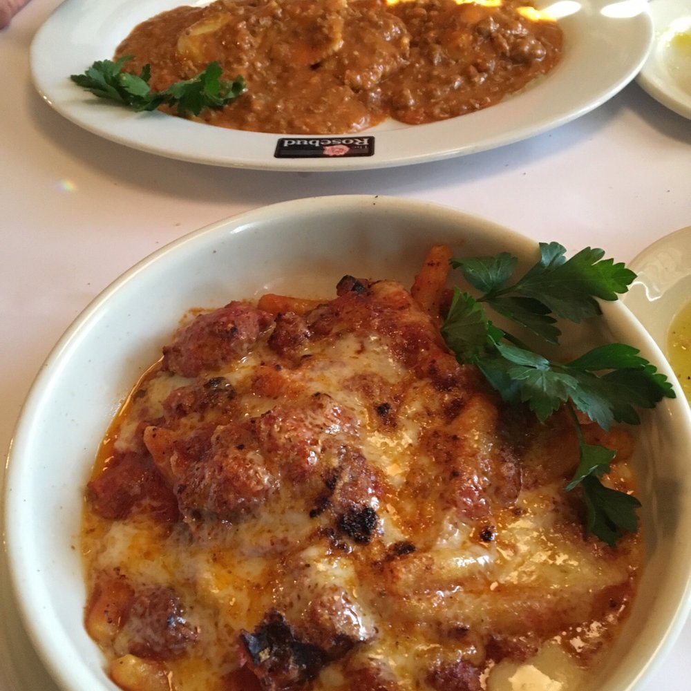 Rosebud - 8 finger Genoese. - Italian Near Me - Chicago, Illinois Rosebud - 8 finger Genoese. - Italian Near Me - Chicago, Illinois