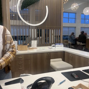Element Chattanooga East - Check in desk - Hotels Near Me - Chattanooga, Tennessee