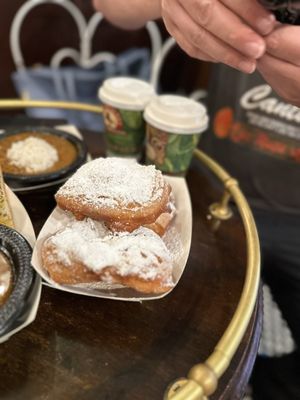 Cafe Beignet, Royal Street by null