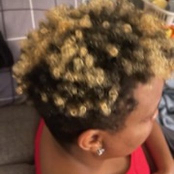 Astonishing Hands - Hair Stylists Near Me Astonishing Hands - Hair Stylists Near Me