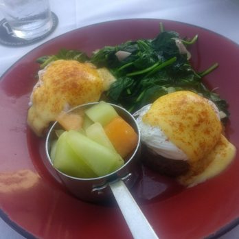 Martin's Tavern - Crab Benedict...not bad - Breakfast & Brunch Near Me - Washington, DC, District of Columbia Martin's Tavern - Crab Benedict...not bad - Breakfast & Brunch Near Me - Washington, DC, District of Columbia