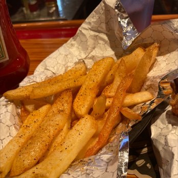 WingHouse Bar & Grill - Steak fries - Sports Bars Near Me - Wesley Chapel, Florida