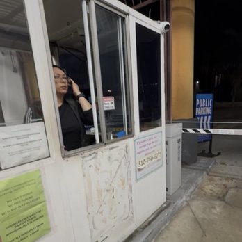 Laurel Parking - Sharing this for accountability. This was the employee involved. - Parking Near Me - San Diego, California