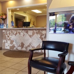 Bright Smiles Family and Cosmetic Dentistry - Lobby