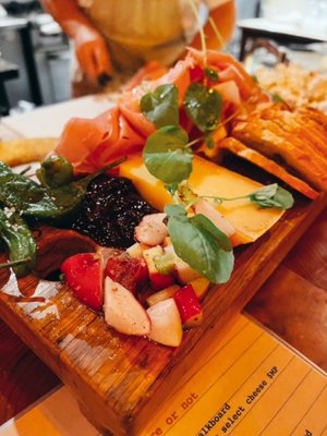 micro bar & bites by null
