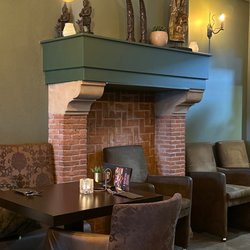 Come To Thai Wok - Exquisite decor and dinner
