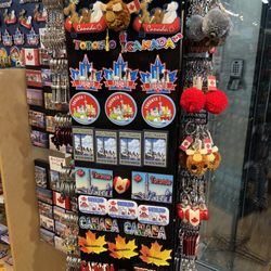 Royal Canadian Gifts - Fridge magnets and more