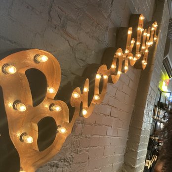 Slutty Vegan - Vegan Near Me - Brooklyn, New York