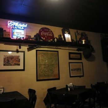 Klondyke - Inside - Fast Food Near Me - Vicksburg, Mississippi