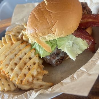 Painted Rooster - Thomas Street Sandwich - Chicken Wings Near Me - Charlotte, North Carolina