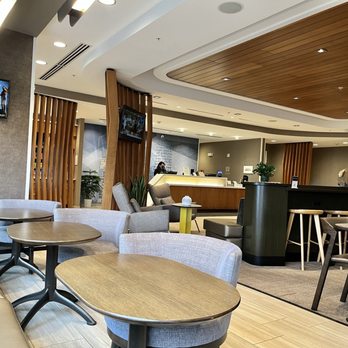 SpringHill Suites by Marriott Springfield Southwest - Lobby - Hotels Near Me - Springfield, Illinois SpringHill Suites by Marriott Springfield Southwest - Lobby - Hotels Near Me - Springfield, Illinois