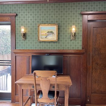 IG Wall Decor - Wallpapering Near Me - Los Angeles, California