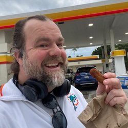 Croquettes and some gas - Gracias Patricia!