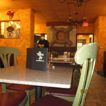 El Torito - El Torito Mexican Restaurant & Grill / Sandston VA: Adequate booth seating and 4-tops - Mexican Near Me - Sandston, Virginia