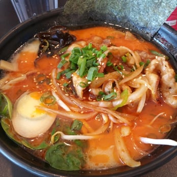 Hakata Ramen - R6, it could have been better if it was a bit spicy. Overall 8.5/10 - Ramen Near Me - Quincy, Massachusetts