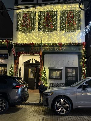 Galway Bay Irish Restaurant and Pub by null