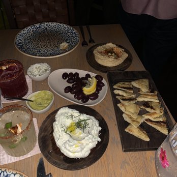 Ilios - Hummus, olives, tzatziki - all SO good. - Greek Near Me - Cancún, ROO