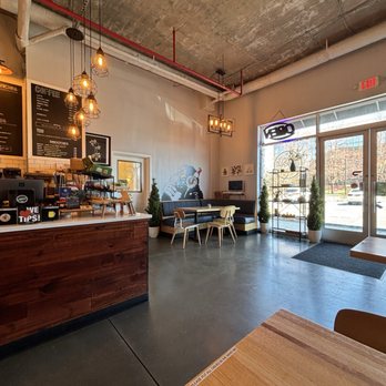 Lokal Coffee - Overall view of the space. - Cafes Near Me - Iselin, New Jersey