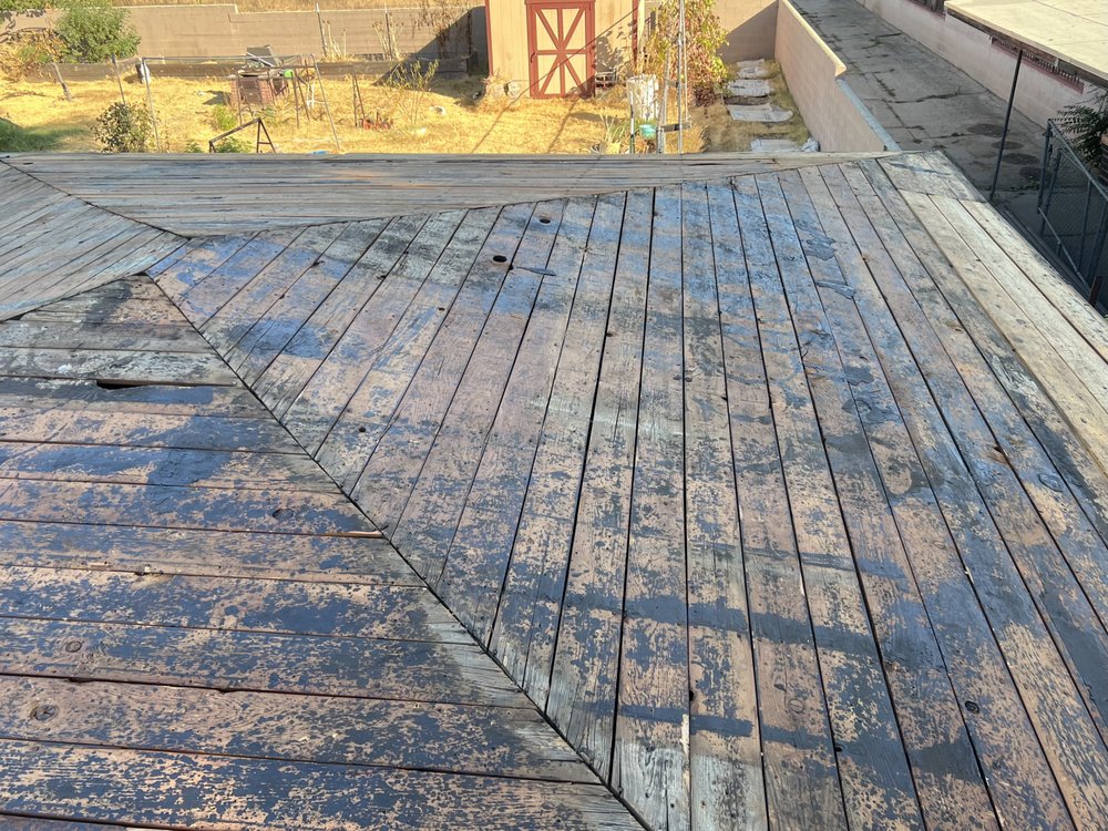 Slide of Saltaire Contractors