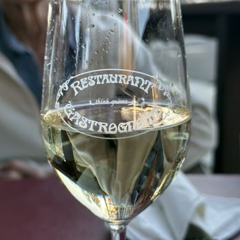 Restaurant Gastrognome - Sauvignon Blanc for the Cordon Bleu - New American Near Me - Idyllwild, California Restaurant Gastrognome - Sauvignon Blanc for the Cordon Bleu - New American Near Me - Idyllwild, California