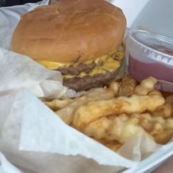 Laker Drive In - Lakerburger