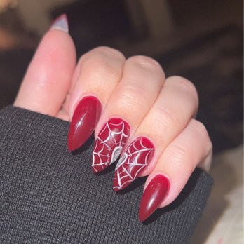 Best Nails - San Clemente - heart spider web nails - Nail Salons Near Me - San Clemente, California