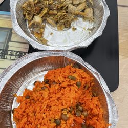 La Aurora Dominican Restaurant - Pernil y arroz con gandules