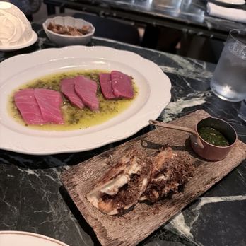 Beefbar - Crudo & quesadillas - Steakhouses Near Me - New York, New York Beefbar - Crudo & quesadillas - Steakhouses Near Me - New York, New York
