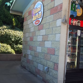 Island Market - the outside of the store - Convenience Stores Near Me - San Diego, California Island Market - the outside of the store - Convenience Stores Near Me - San Diego, California