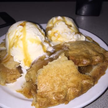 Michael's Cafe - Finally. My apple pie aka mode with caramel - American Near Me - Cathedral City, California