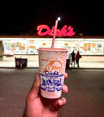 Dick's Drive-In by null