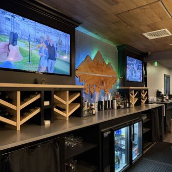 Urban Lodge Brewing - TVs on back wall of the bar - Venues & Event Spaces Near Me - Manchester, Connecticut Urban Lodge Brewing - TVs on back wall of the bar - Venues & Event Spaces Near Me - Manchester, Connecticut
