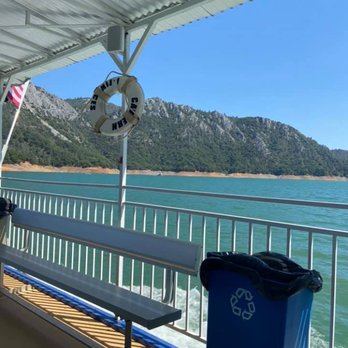 Lake Shasta Caverns - Landmarks & Historical Buildings Near Me - Lakehead, California