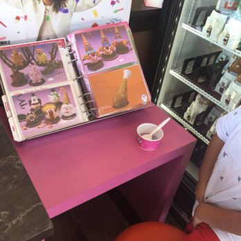 Baskin Robbins - Ice Cream & Frozen Yogurt Near Me - South El Monte, California