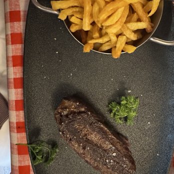 Chez Fernand - steak and frites - French Near Me - Paris, 75 Chez Fernand - steak and frites - French Near Me - Paris, 75