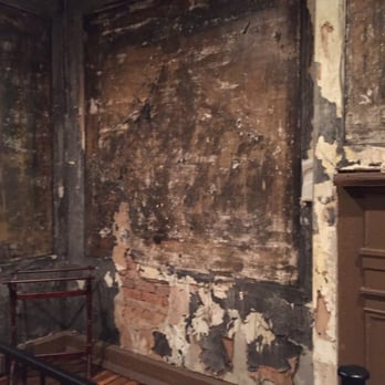 The Old Talbott Tavern - More historic tapestries - Bars Near Me - Bardstown, Kentucky