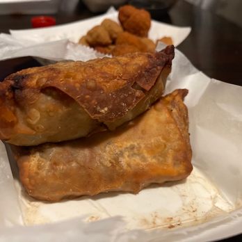 Dadas Soul - Chicken egg rolls - Sandwiches Near Me - Zion, Illinois