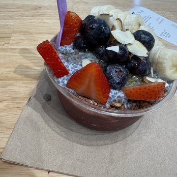 Island Bodega - Island Bowl - Acai Bowls Near Me - Westminster, California