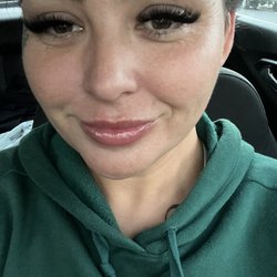Elegant Touch Beauty Salon - Lashes