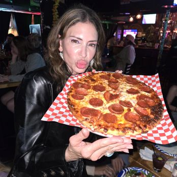 The Oaks Tavern - With the birthday girl - Karaoke Near Me - Sherman Oaks, California