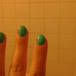 Here you can see the poor job done on my nails. There are gaps by my cuticles and spots that did not get top coat. Here you can see the poor job done on my nails. There are gaps by my cuticles and spots that did not get top coat.