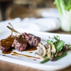 Opporto Scheveningen - We also serve meat