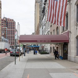 The Leo House - The Leo House awning