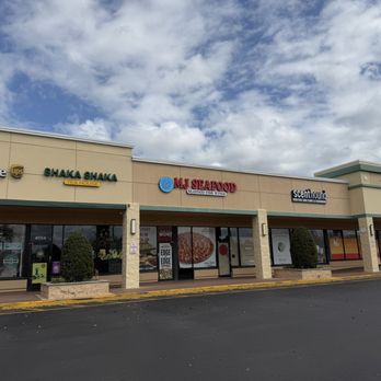 The UPS Store - Outside - Shipping Centers Near Me - Winter Park, Florida