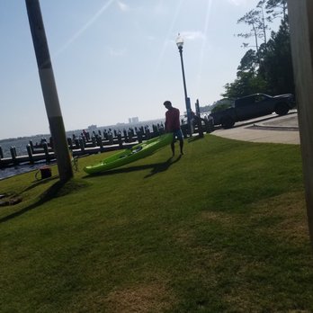 Mo's Landing Park - Another view - Parks Near Me - Gulf Shores, Alabama Mo's Landing Park - Another view - Parks Near Me - Gulf Shores, Alabama