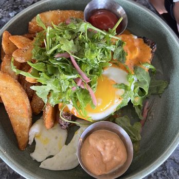 Lamplight Lounge - Steak and Eggs* - New American Near Me - Anaheim, California